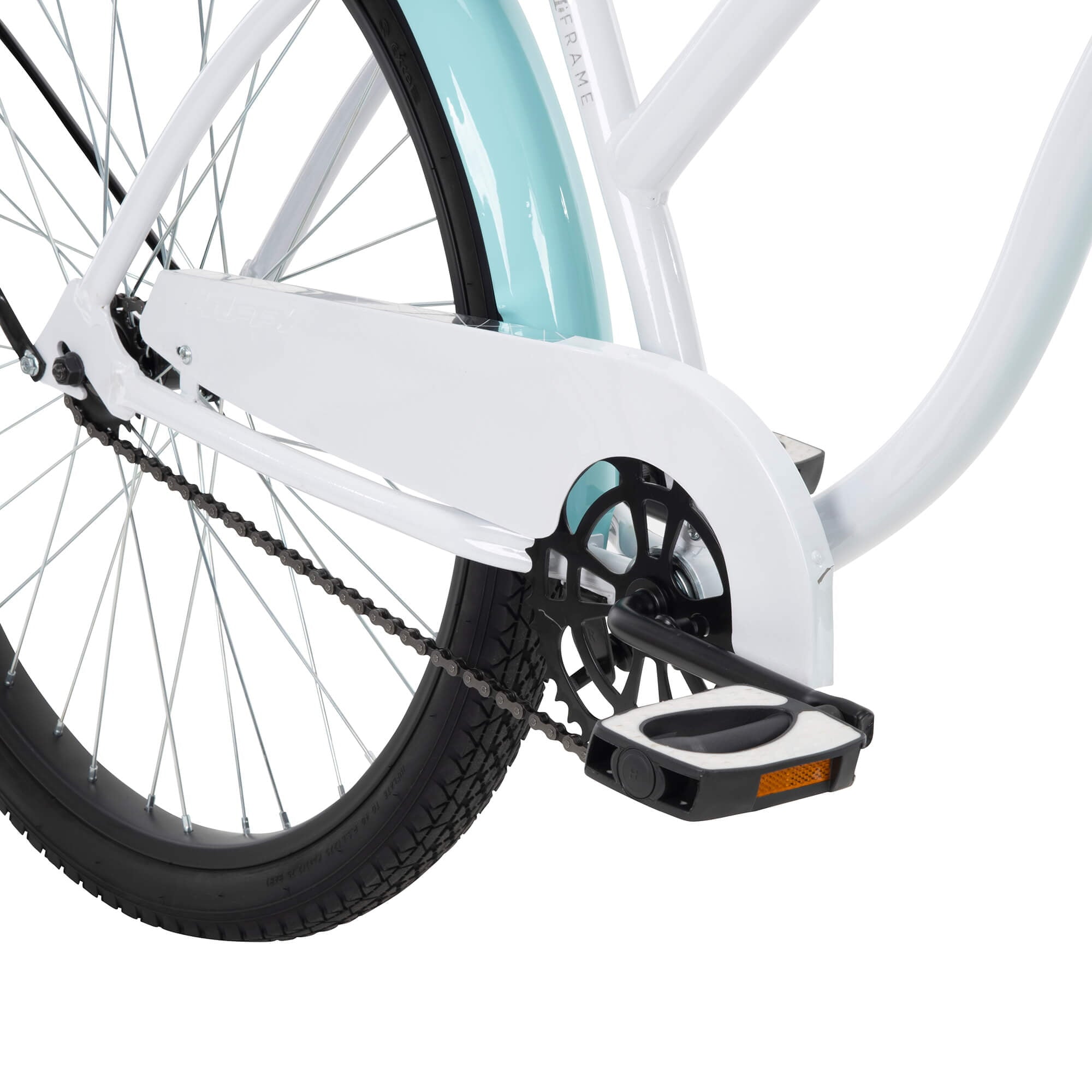 26 In. Carlisle Women's Comfort Cruiser Bike. White
