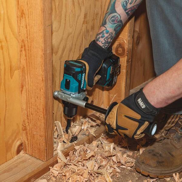 18V 5.0 Ah LXT Lithium-Ion Brushless Cordless Combo Kit 4-Piece and 18V LXT Variable Speed Oscillating Multi-Tool