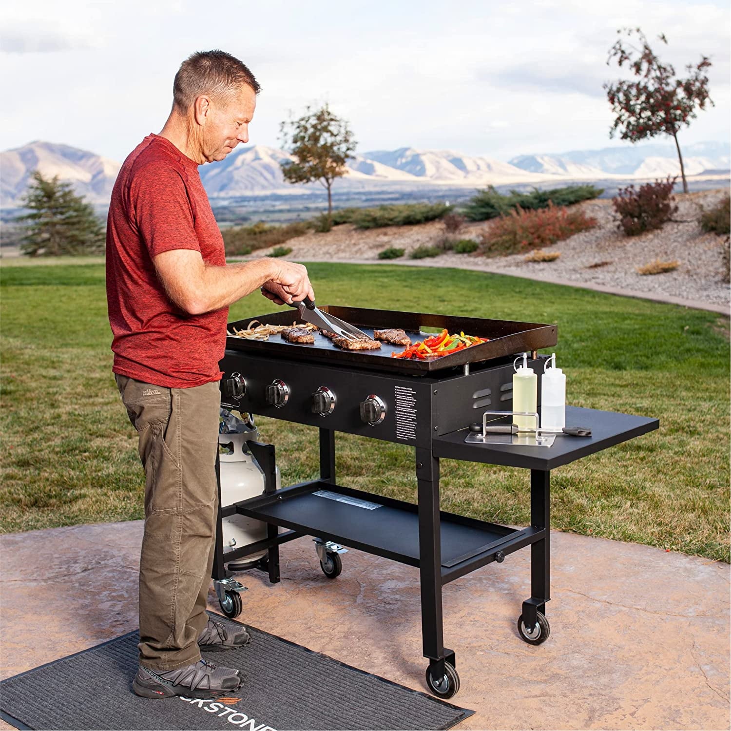 36 Inch Gas Griddle Cooking Station 4 Burner Flat Top Gas Grill Propane Fuelled Restaurant Grade Professional 36¡± Outdoor Griddle Station with Side Shelf (1554)