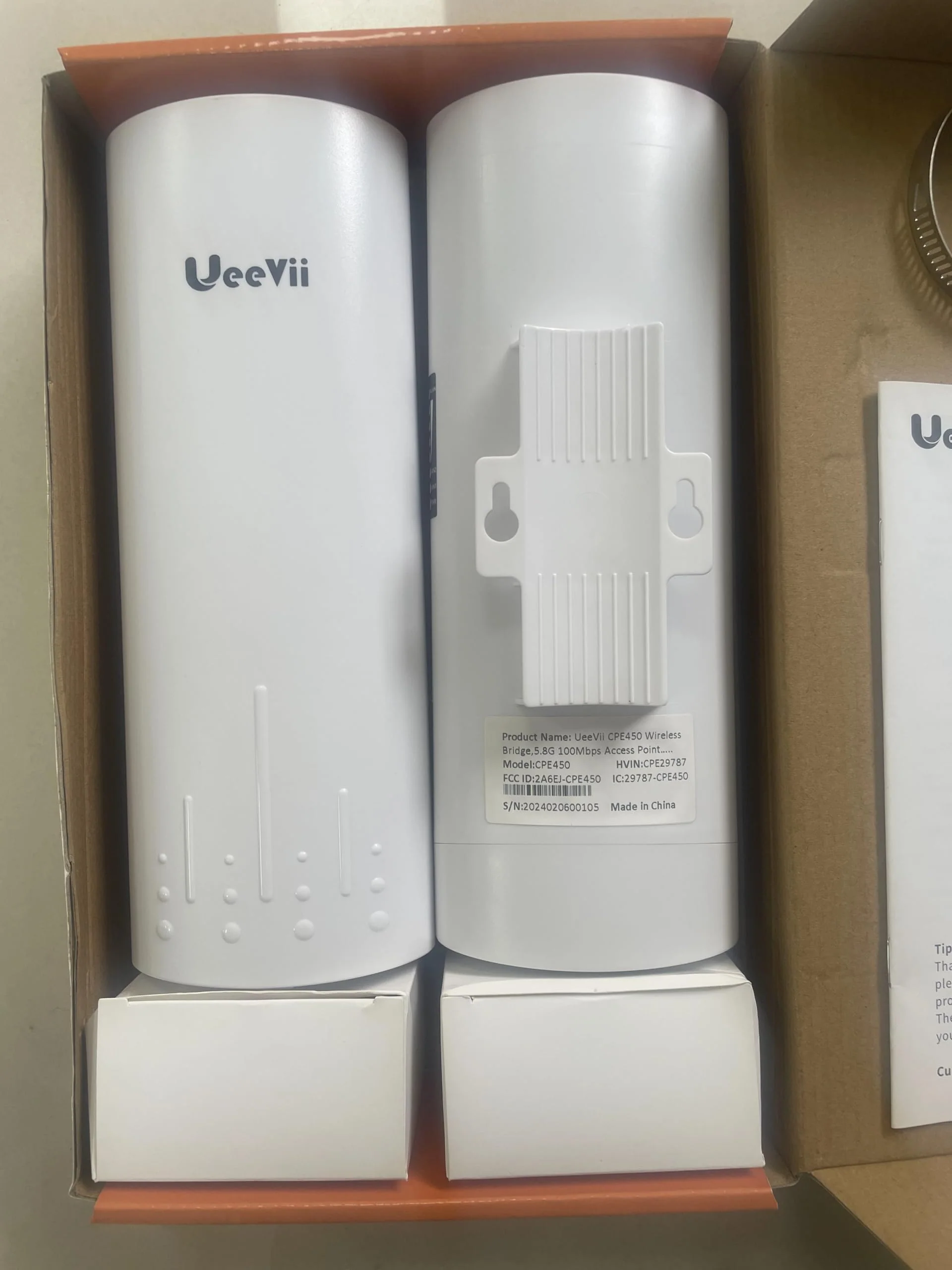 UeeVii CPE450 5.8G 100Mbps Access Point to Point WiFi Bridge